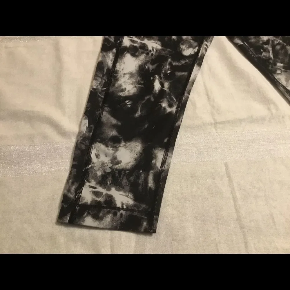 Under Armour Women’s Cropped Leggings Size Small